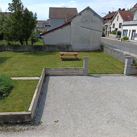 Maison De Ville 70M² Шампаньол Екстериор снимка